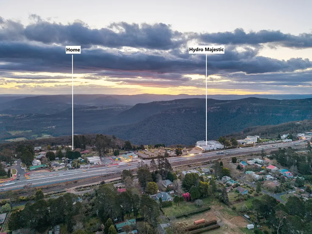 Medlow Bath 4ਬੈੱਡਰੂਮ SPACIOUS FAMILY HOME IN ESCARPMENT LOCATION!