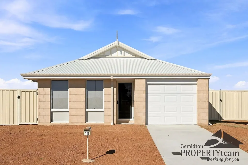 Welcome to 18 Glenfin Street, Utakarra