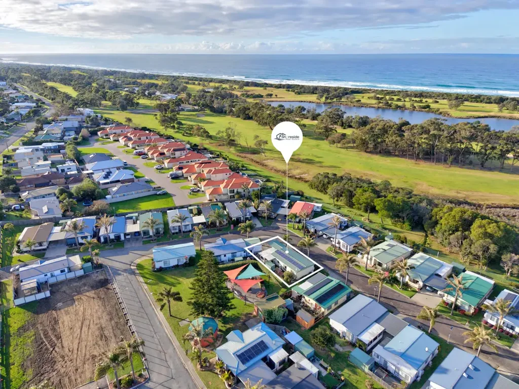 Lakes Entrance 2房  Embrace a relaxed retirement in this comfortable over 50's lifestyle village