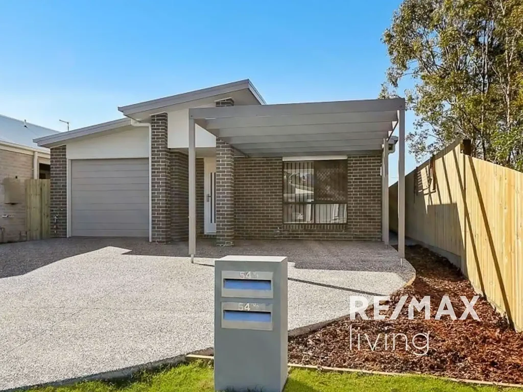 Modern 3 Bedroom Duplex in Rothwell
