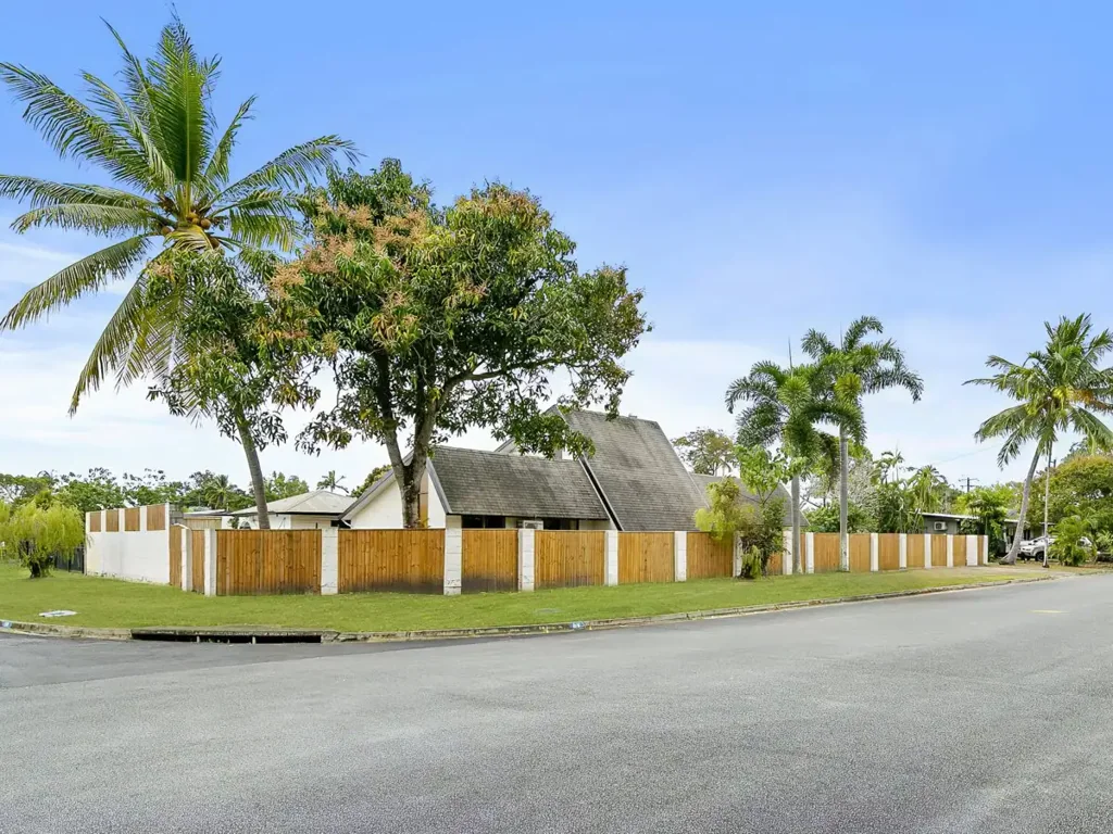 18 Cunningham Street, Yorkeys Knob, QLD 4878