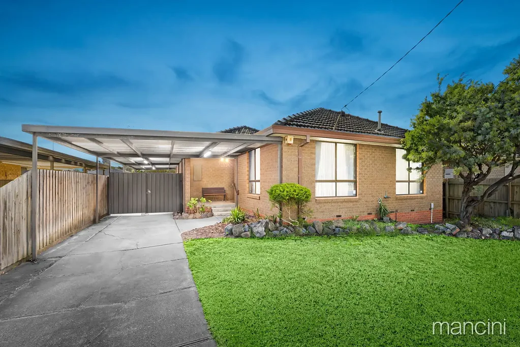 Altona Meadows 4 Slaapkamer Original Charm on Outstanding 702sqm (approx.)