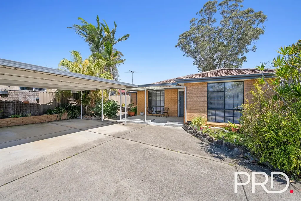 Greenfield Park 4房 宽敞692.3平米土地 私密宁静街道 步行便利设施 宽敞起居用餐 现代厨房电器 充足停车位 A Superb Family Residence / Investment within a Highly Sough