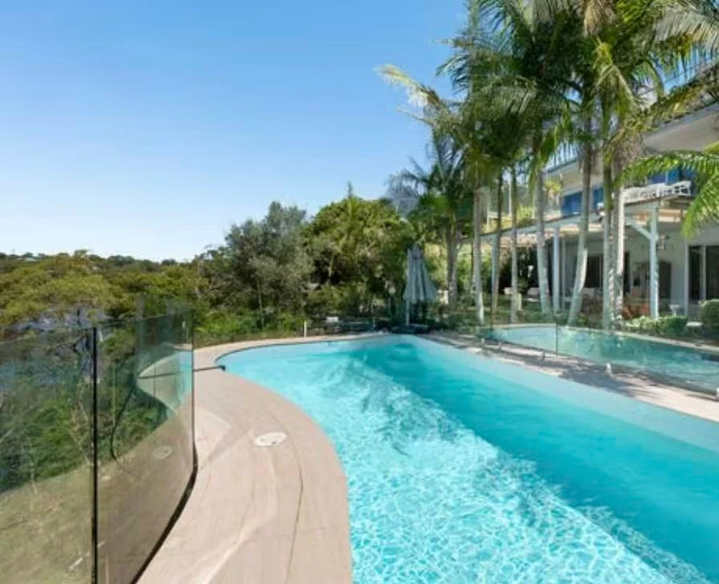 Modern Family Living in a Peaceful Peakhurst Heights Location