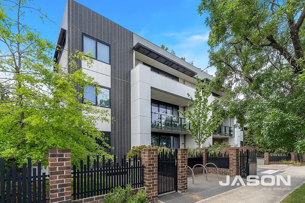 218/82 Bulla Road, Strathmore, VIC 3041