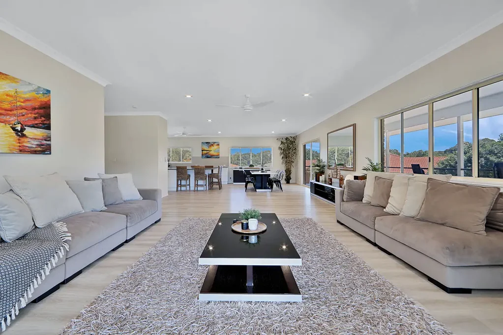 Dundowran Beach 6कमरा Coastal Paradise Awaits at 30 Pandanus Drive, Dundowran Beach