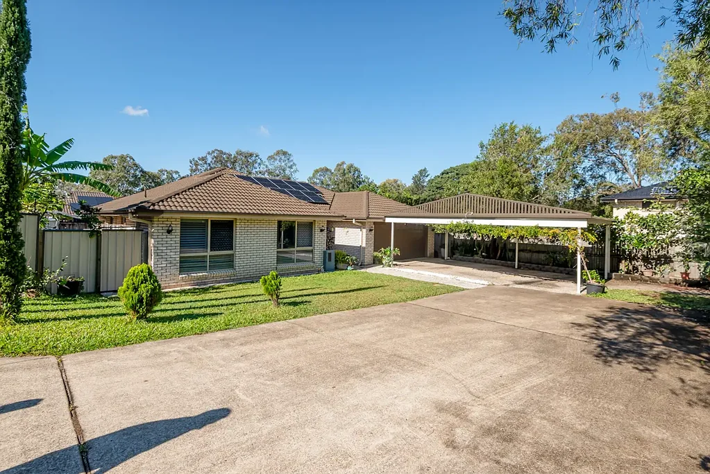 Tingalpa 4Moenga The Complete Family Package – Space, Parking & lifestyle