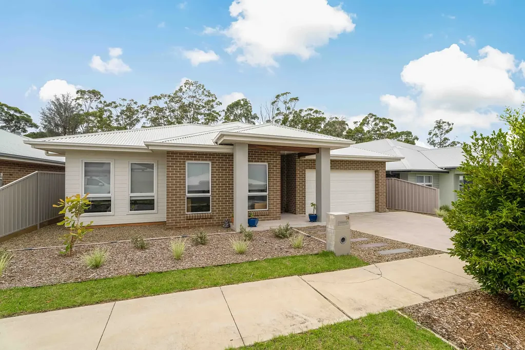 Sussex Inlet 4Zimmer Luxury Coastal Living with Golf Course Views