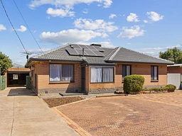 12 Kenney Street, Christies Beach