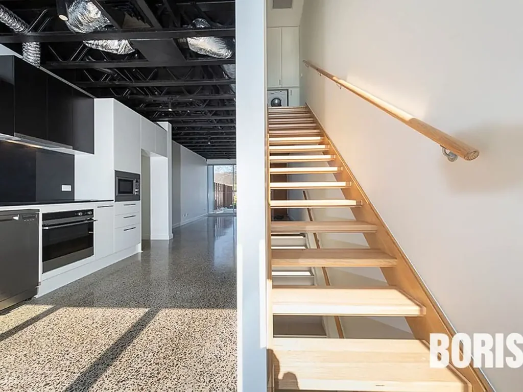 Contemporary Tri-level Townhouse