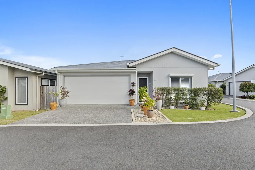 Bethania 2침실 Spacious Beauty, Private Corner Location