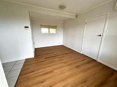 1 Bedroom Delight with Stunning Seaviews