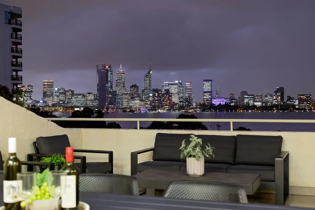 11/166 Mill Point Road, South Perth, WA 6151