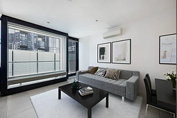 1602/12-14 Claremont Street, South Yarra