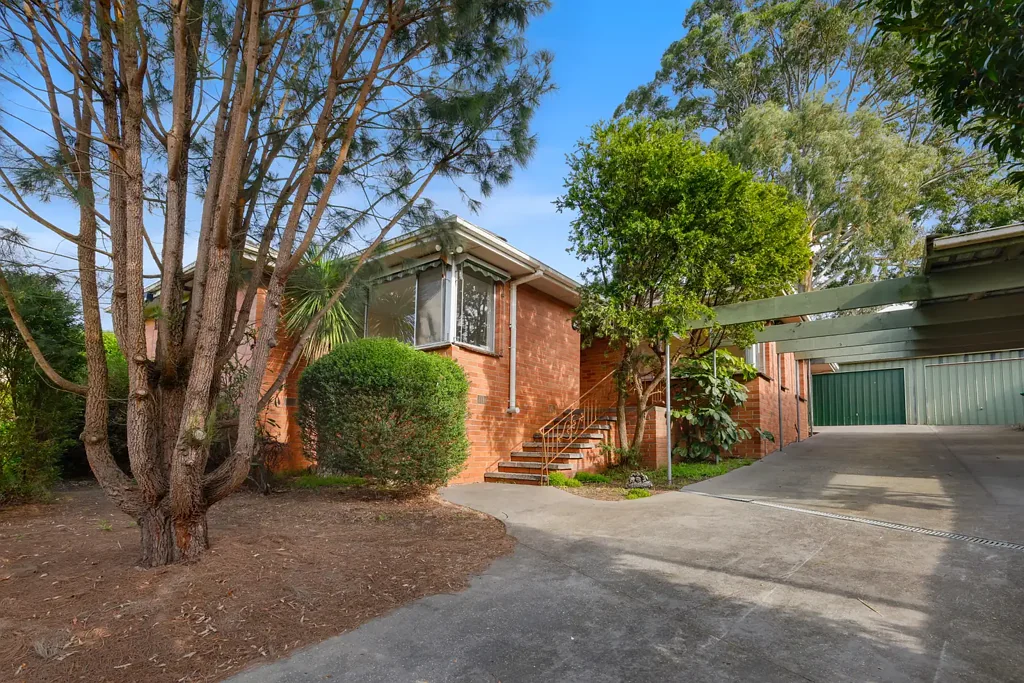 Mitcham Charm