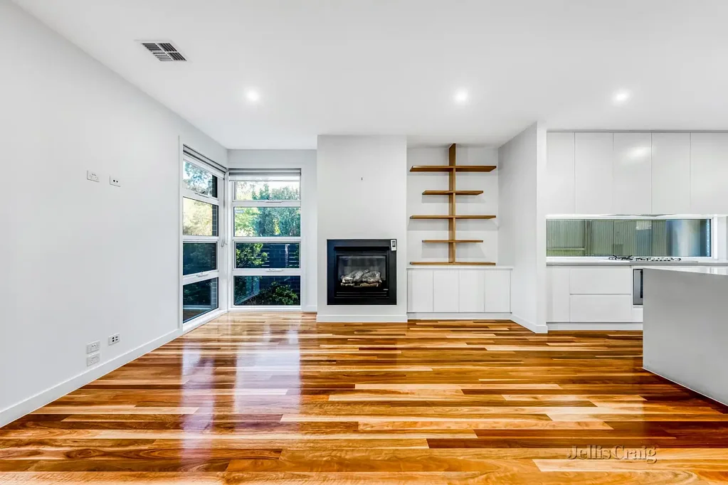 Modern Townhouse in a Prime Essendon Location