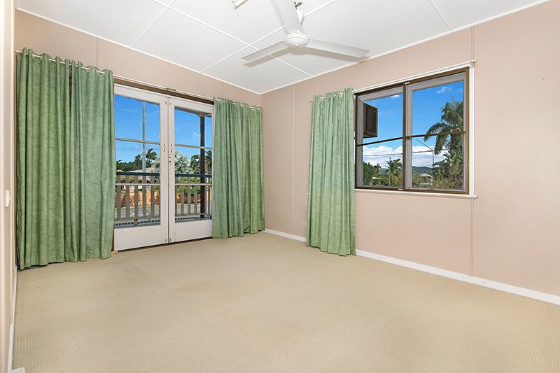 12 GULLIVER ST, MUNDINGBURRA QLD 4812, 0 chambres, 0 salles de bain, House