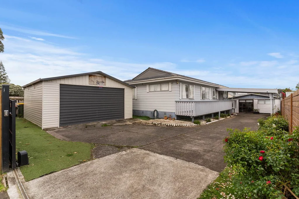 Bucklands Beach 5ਬੈੱਡਰੂਮ Extended Family Home In Bucklands Beach !!