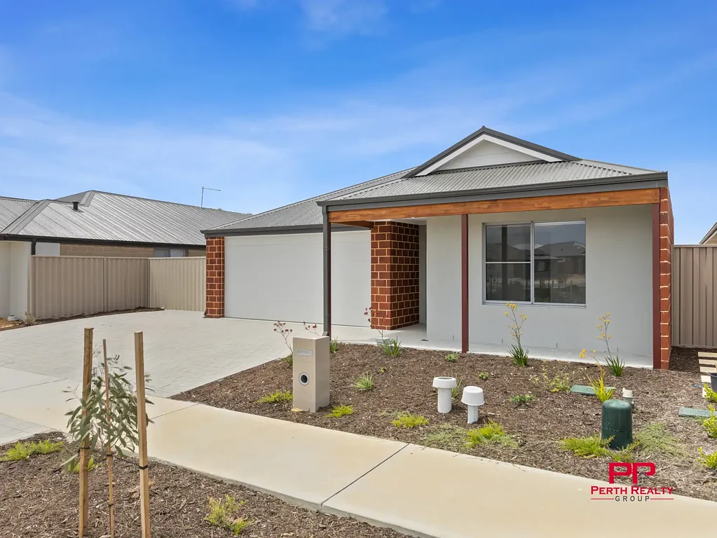 Dual-Living Home in Beautiful Yanchep - Perfect for Families, Extended Living or Shared Arrangements!