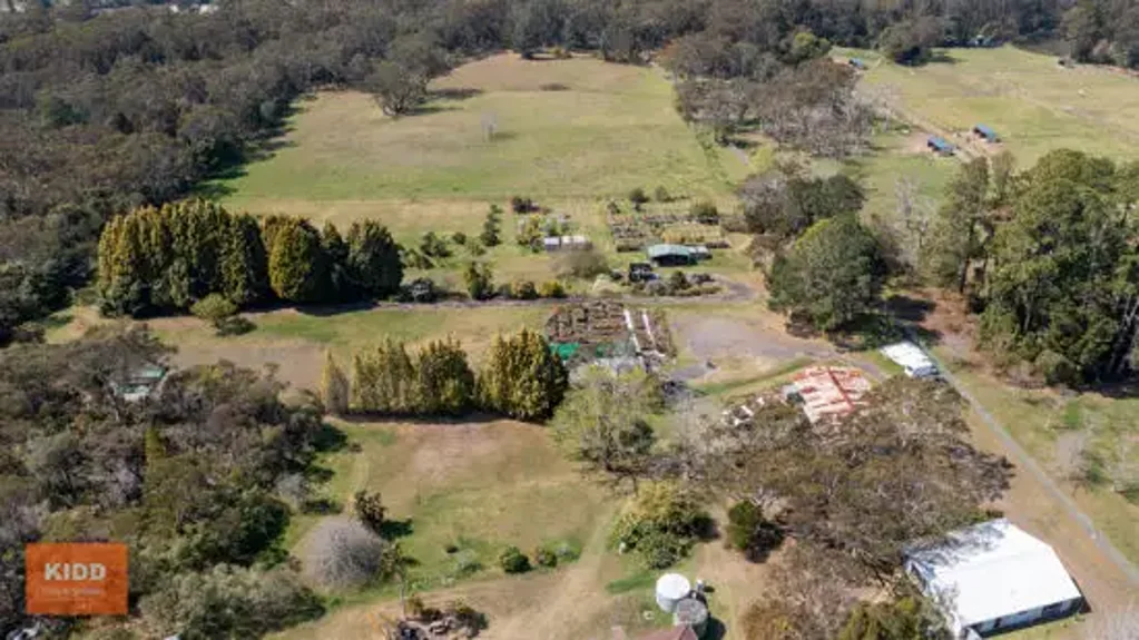 Somersby 'Country farm lifestyle, horses, self-sufficiency, health retreat, business potential. ' 900 Wisemans Ferry Road, Somersby.