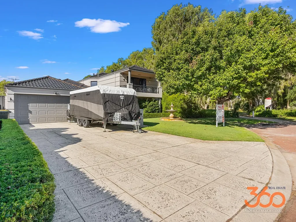 24 Santorini Turn, Ellenbrook, WA 6069