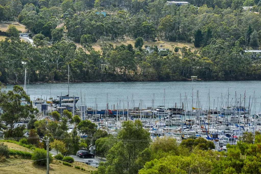 Kettering  DA Approved Plans | Water views & a dream Kettering lifestyle.