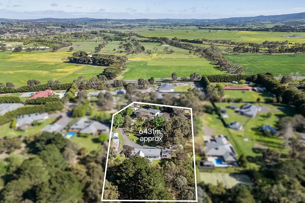 Whittlesea 7房  WELCOME TO THE GOOD LIFE