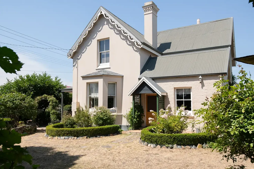 Perth 4ห้องนอน CLARENCE HOUSE THE VICTORIAN - A Timeless Treasure
