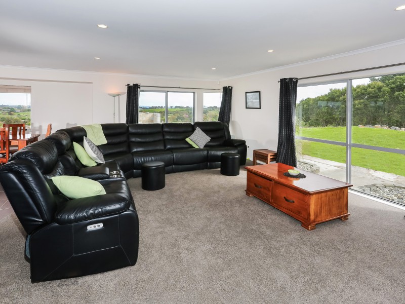 243b Irwin Road, Kingseat, Auckland - Franklin, 4 habitaciones, 0 baños