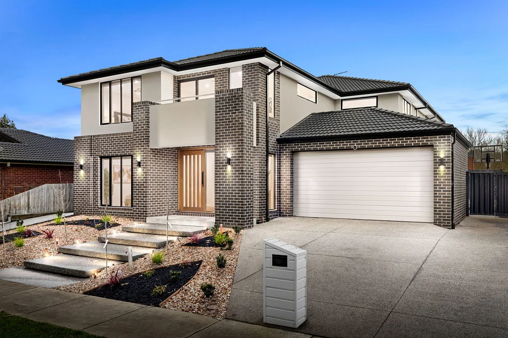 Rowville 4 Slaapkamer Resort-Style Family Grandeur with Exceptional Entertaining