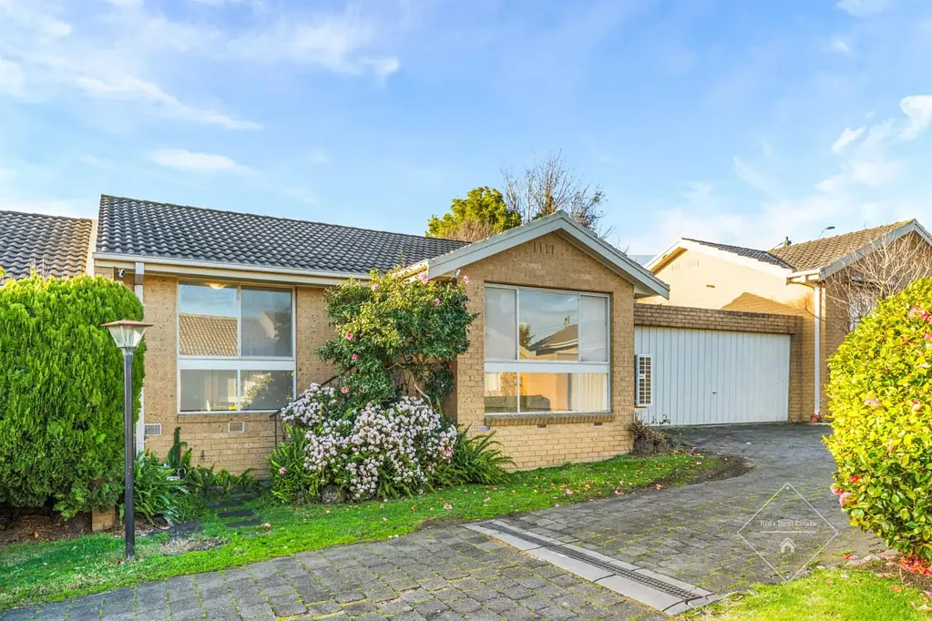 2/425 Middleborough Road, Box Hill, VIC 3128