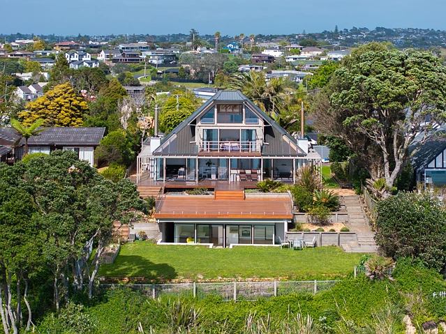 6 Cliff Road, Torbay, North Shore City