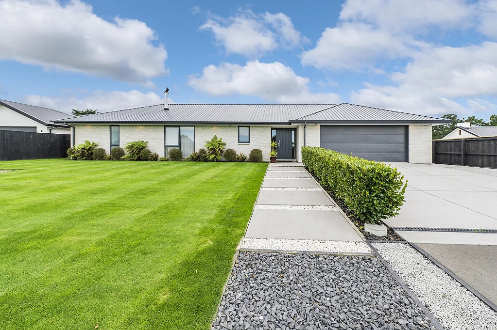 8 Perendale Place, Kirwee, Selwyn, Canterbury