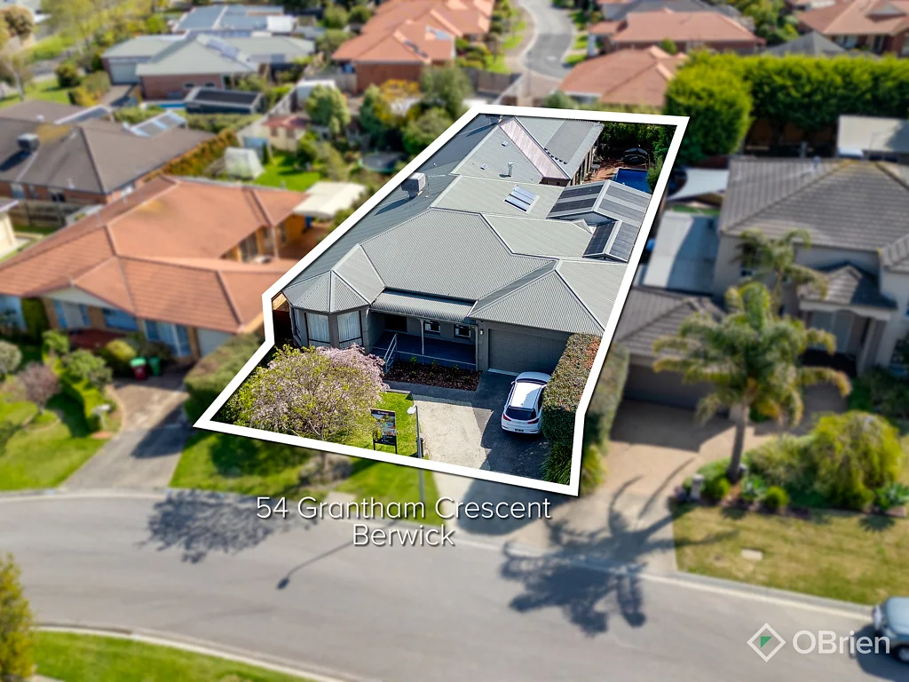 54 Grantham Crescent, Berwick, VIC 3806
