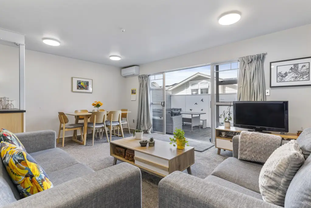 Modern Perfectly Positioned Apartment