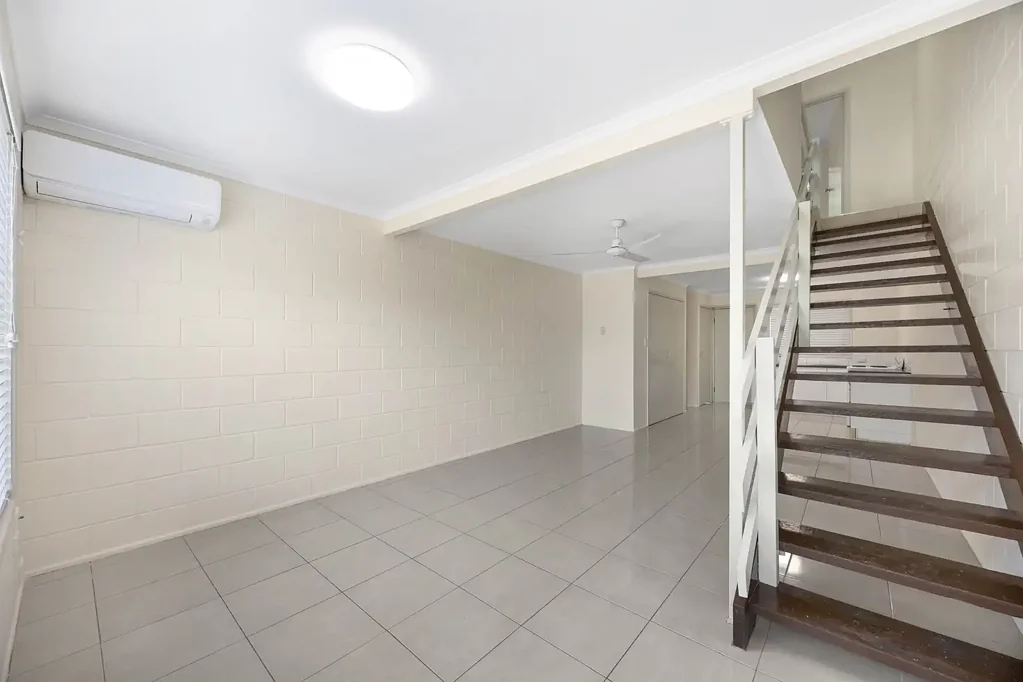 2/259 Auckland Street, South Gladstone, QLD 4680