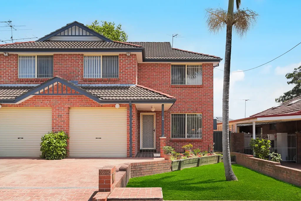 2/46 Reynolds Street, Toongabbie, NSW 2146