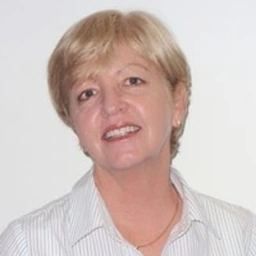 Julie Farrer