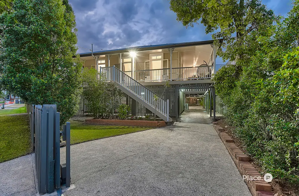 14 Mornington Crescent, Morningside, QLD 4170