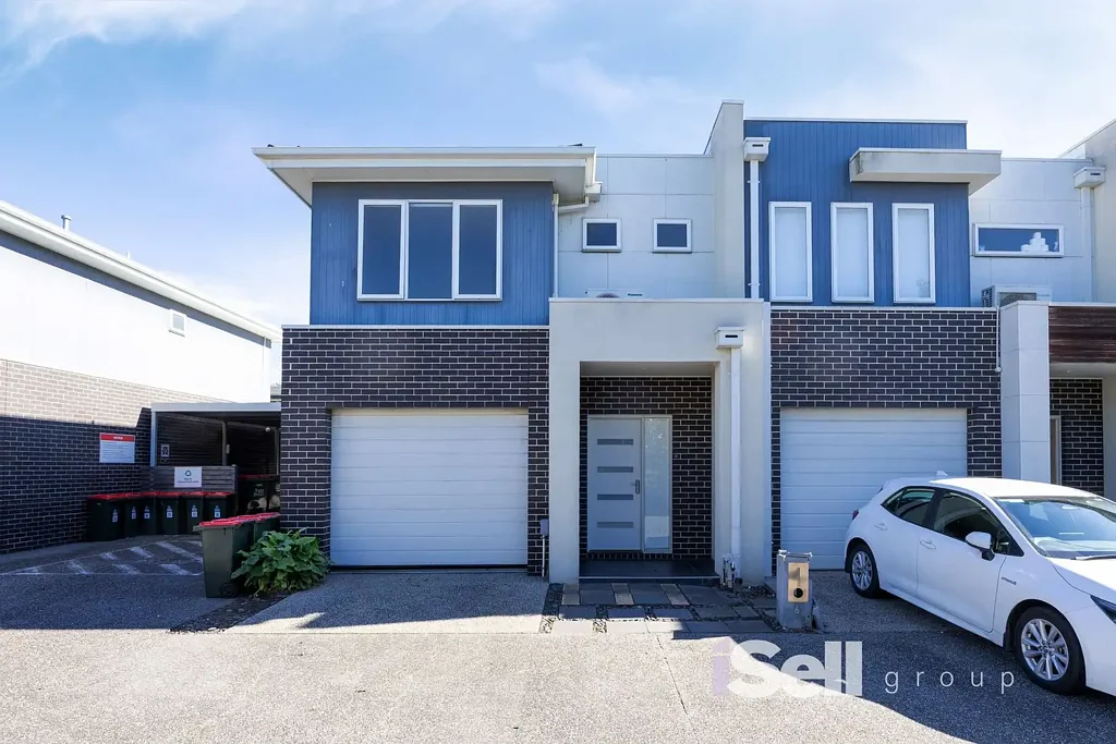 MODERN & COMFORTABLE LIVING