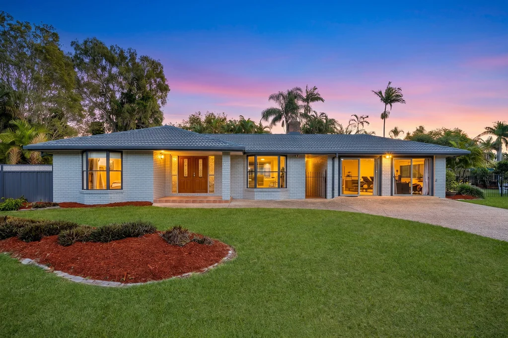 Burpengary East 5Phòng ngủ Entertain, Relax & Enjoy – The Ultimate Family Retreat