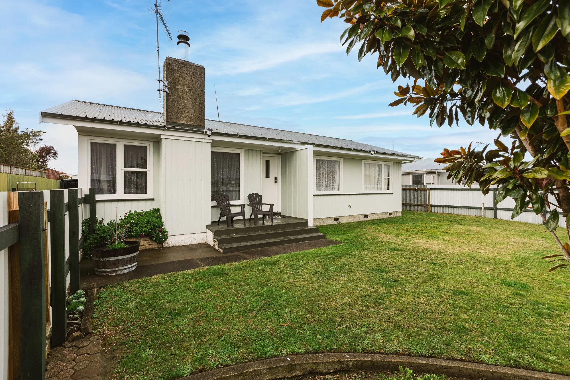Tamatea 3Moenga Searching for extra garaging?