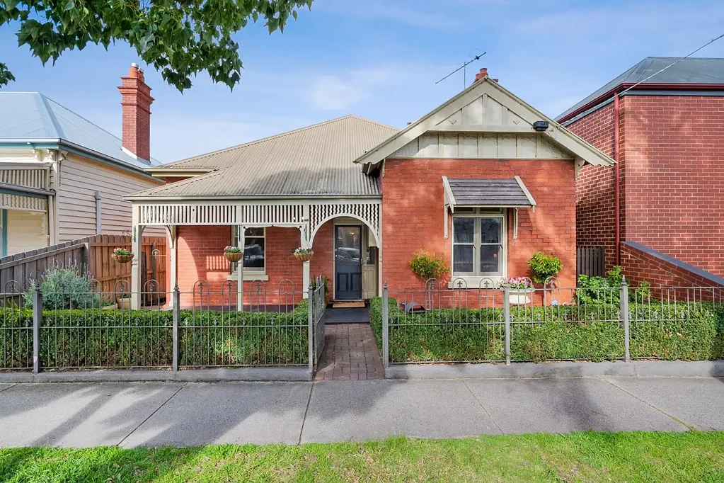 Charming inner city living