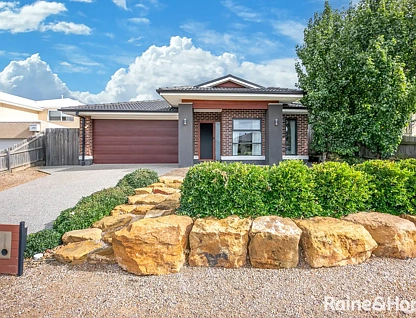 45 Wallaby Run, Gisborne, VIC 3437, 4 ਕਮਰੇ, 2 ਬਾਥਰੂਮ, House