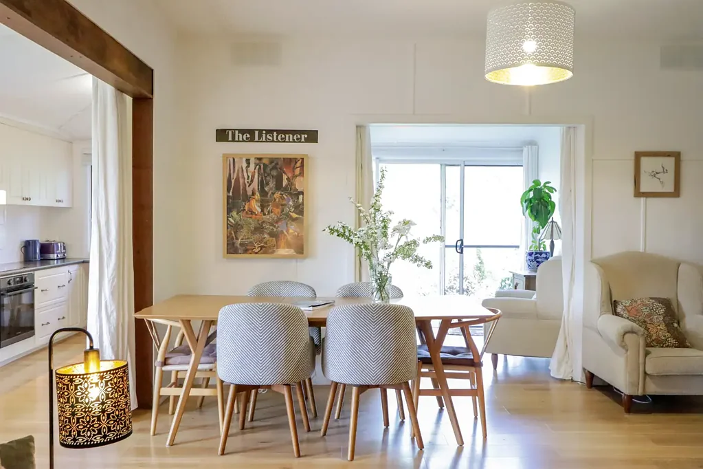 Tenterfield 4房  Beautifully Renovated Home with Guest Studio