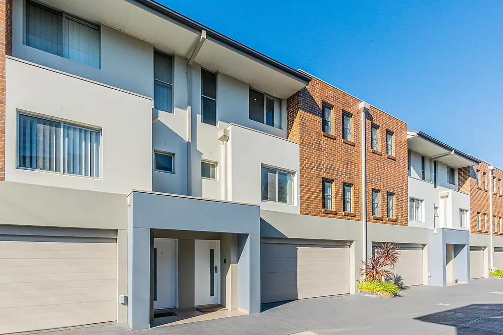 Kellyville 3 Bedroom Bespoke Quality Home | Strata Report Available