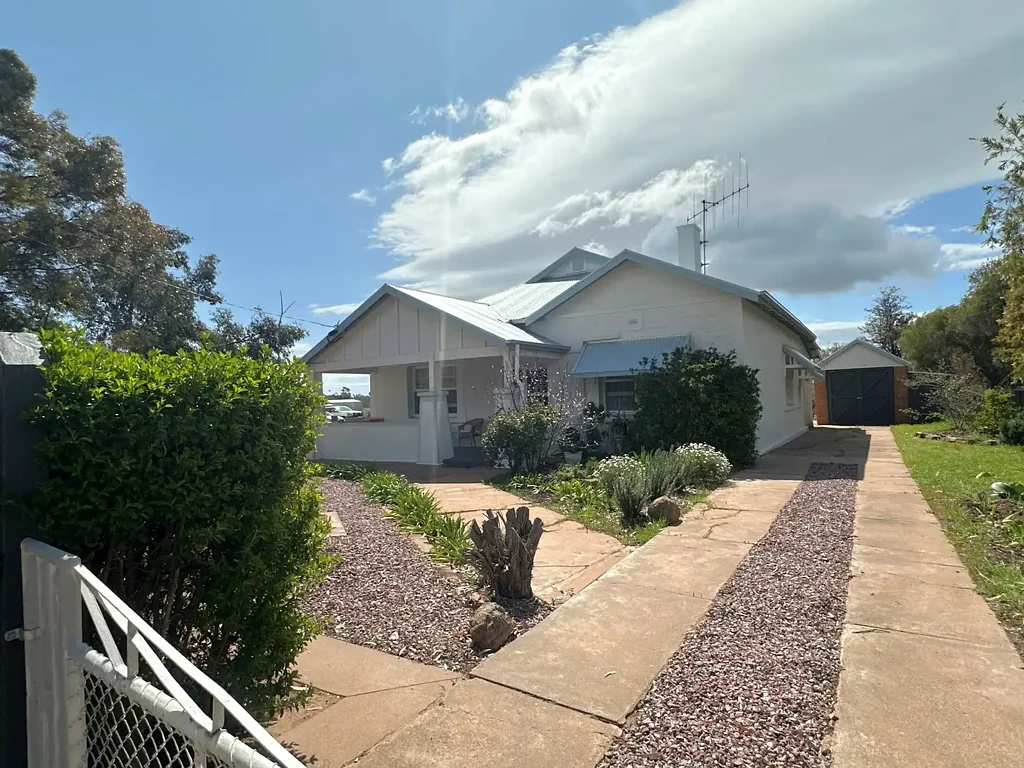 44 Horrocks Hwy, Wilmington, SA 5485