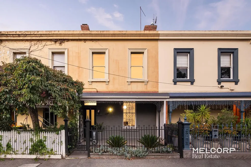 West Melbourne 3Zimmer Historic Victorian Charm with Rare Inner-City Outdoor Space