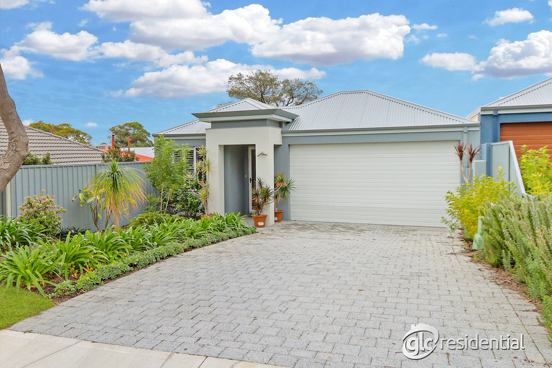 16 DIXON ST, KARDINYA WA 6163, 0 Bedrooms, 0 Bathrooms, House