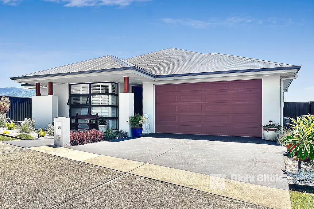 8 Oak Farm Road, Calderwood, NSW 2527